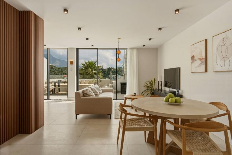 ee09f875b50fdd1f04ca0abe48c82080 - 12