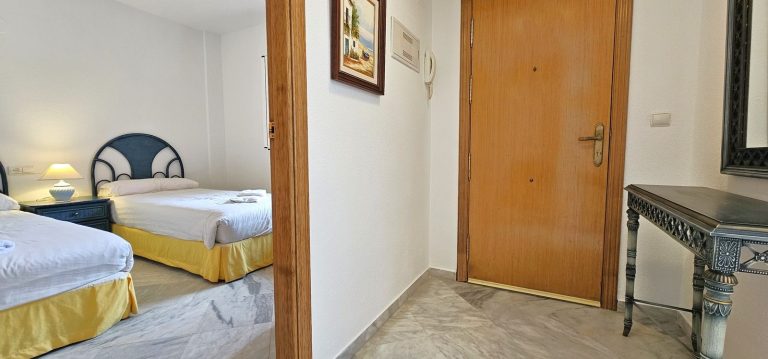 eecb942e7e1a52a86324ce69b5c5c0bb - 14