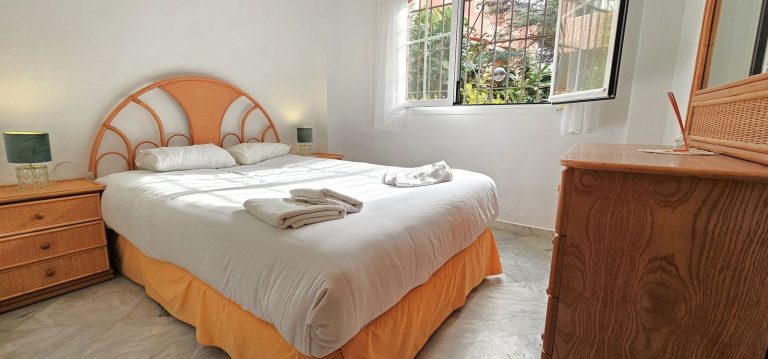 eecb942e7e1a52a86324ce69b5c5c0bb - 7