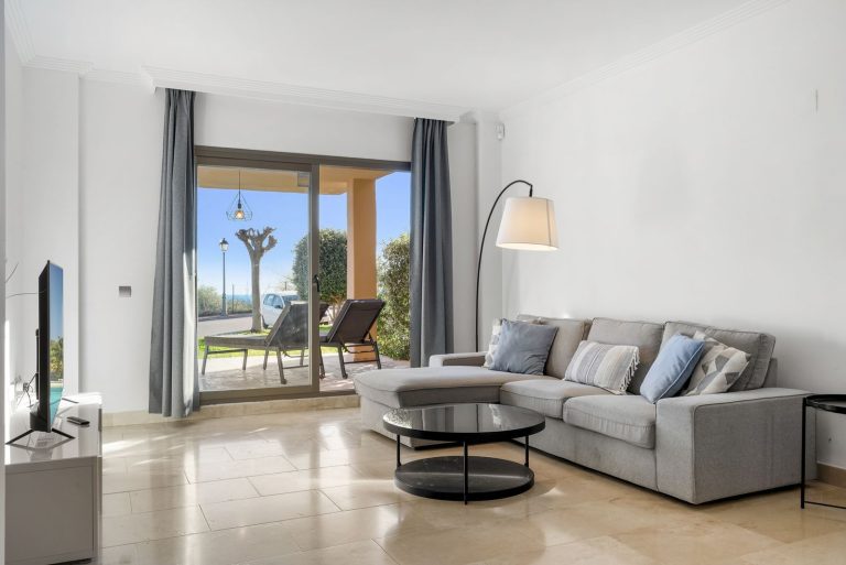 eed6c72a7672f2077b0531d2913d77c5 - 3