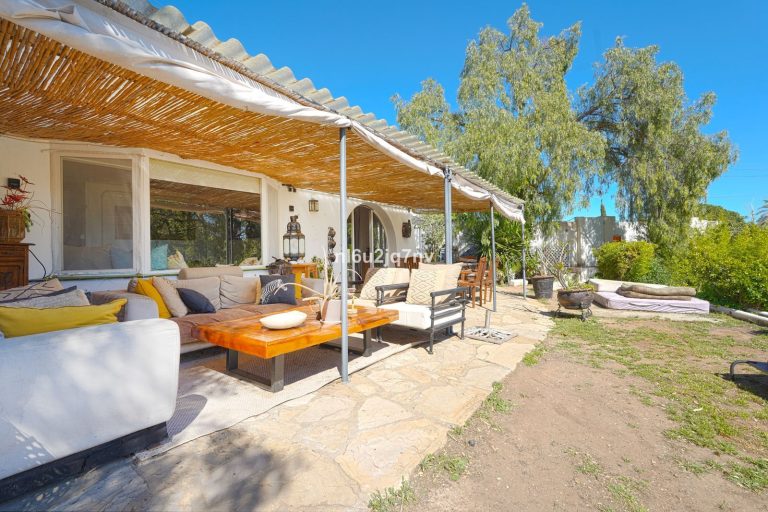 ef0ed27de6d2f26d21907d741cd4771c - 10