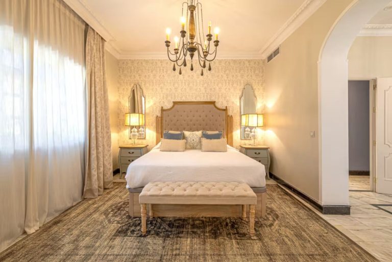 ef10ec0b7eb7a52a10f0e6f668d9201c - 13