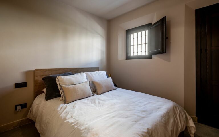 ef8bb1602cb8e62d6d70ad424139b3b4 - 10