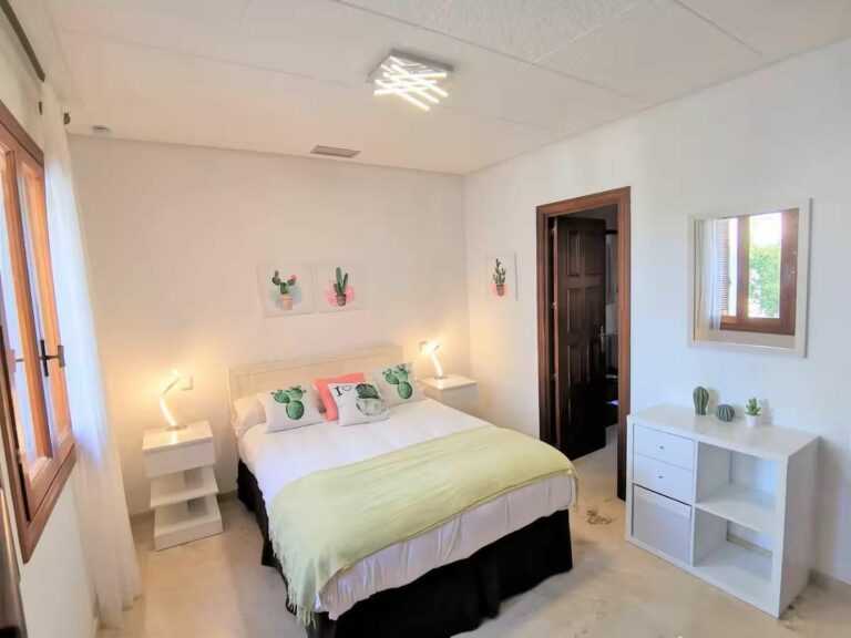 efdfce69f9bbe5f3308ddd67516dace4 - 10