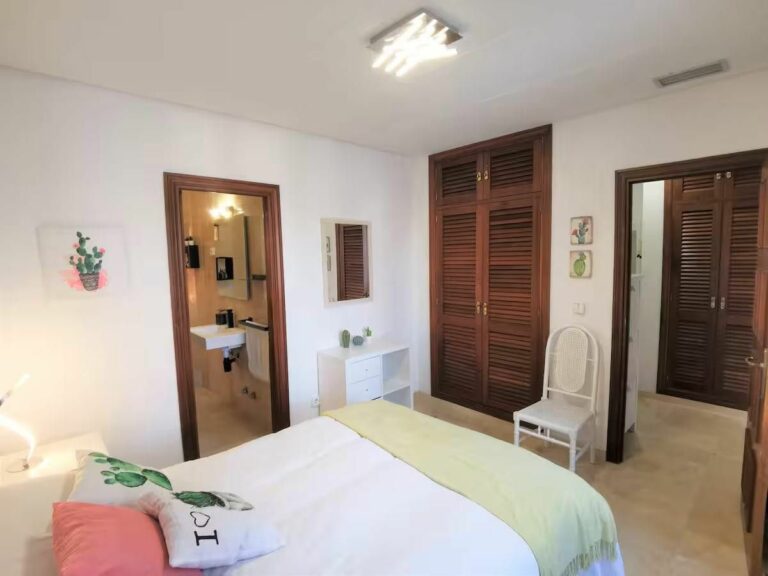 efdfce69f9bbe5f3308ddd67516dace4 - 7