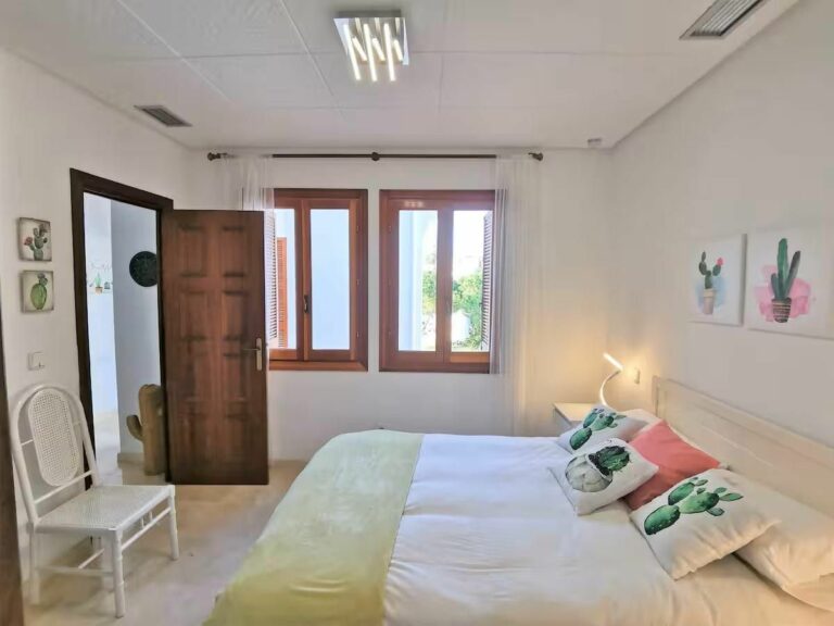 efdfce69f9bbe5f3308ddd67516dace4 - 8