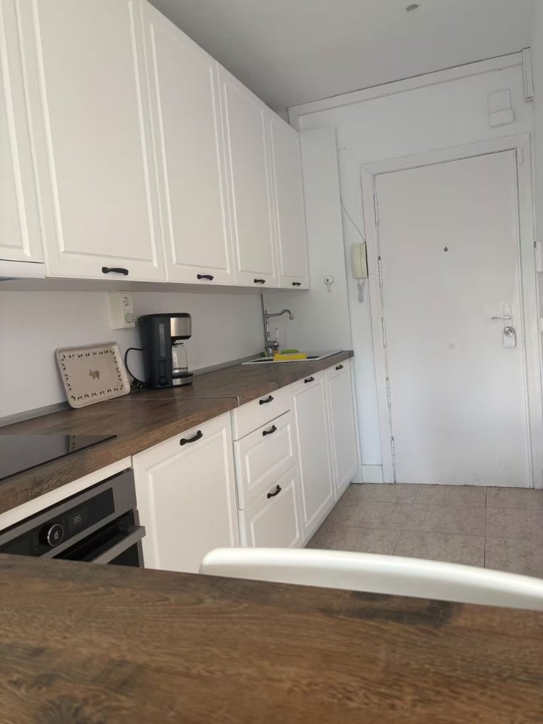 f0d1c71cd9e6a281c50fa3647405600c - 8