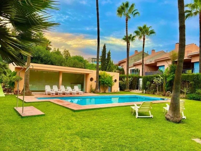 f33f0b2da8c4ae6ed4bc623c256a0331 - 11