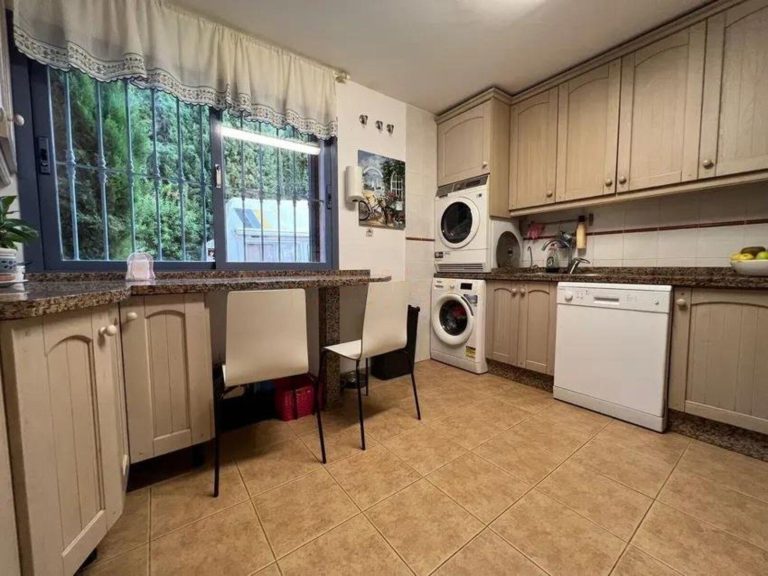 f33f0b2da8c4ae6ed4bc623c256a0331 - 6