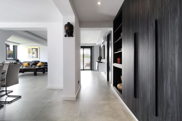 f3f60a3c85aa4d632fd43923cf80e030 - 8