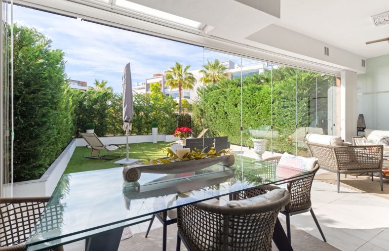 f480d373224cea22edea6b94a1a0e534 - 2