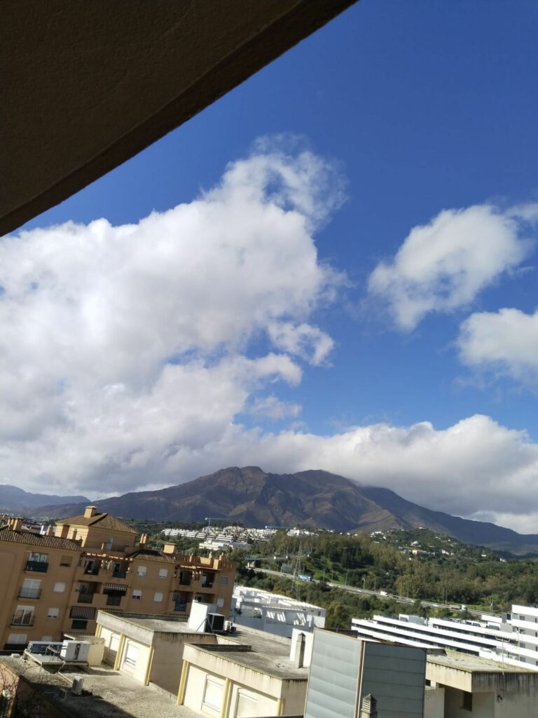 f4ccacdcc6a0a3c674dac6fca9bfc9be - 2