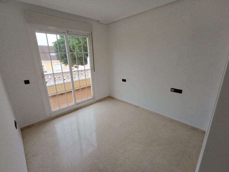 f5153c06452a2aa5eaa720bb4e46d1eb - 6