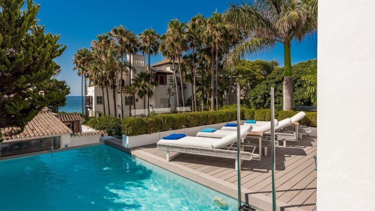 f521904b7e35dea46c611c71e3484d31 - 2