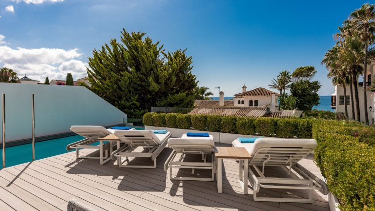 f521904b7e35dea46c611c71e3484d31 - 5