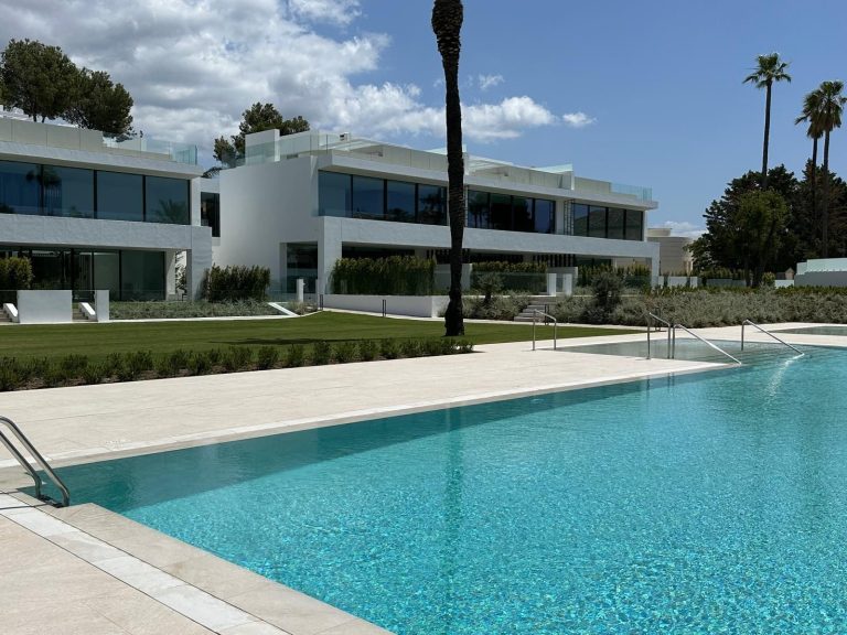 f69aecb1fb74f542a98fa749212e7810 - 5