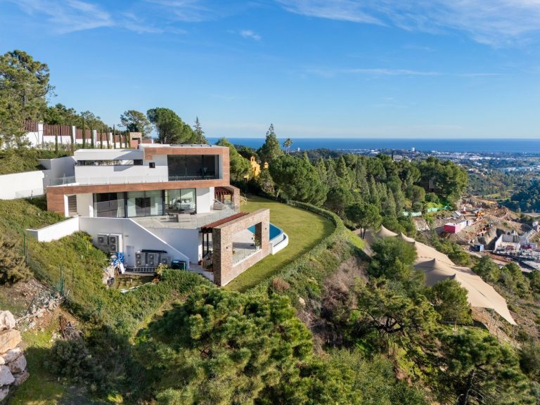 f7493259e776ece332cfeeaf5a27ceaa - 2