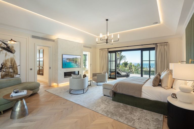 f7678d0682efbbe6cbd0c2438438d7c1 - 11