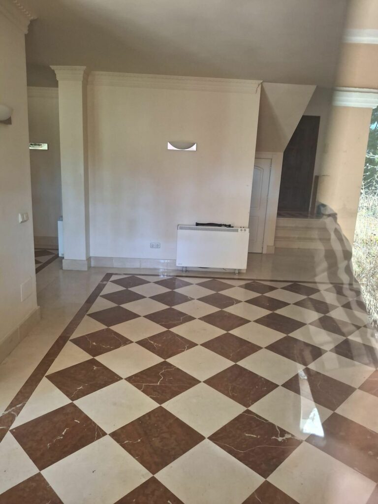 f778be597bc4549a450c7ba1c18e22d5 - 5