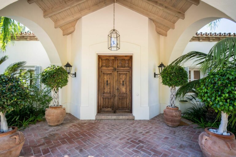 f7fafa4f83202bda401588c8353ce803 - 16