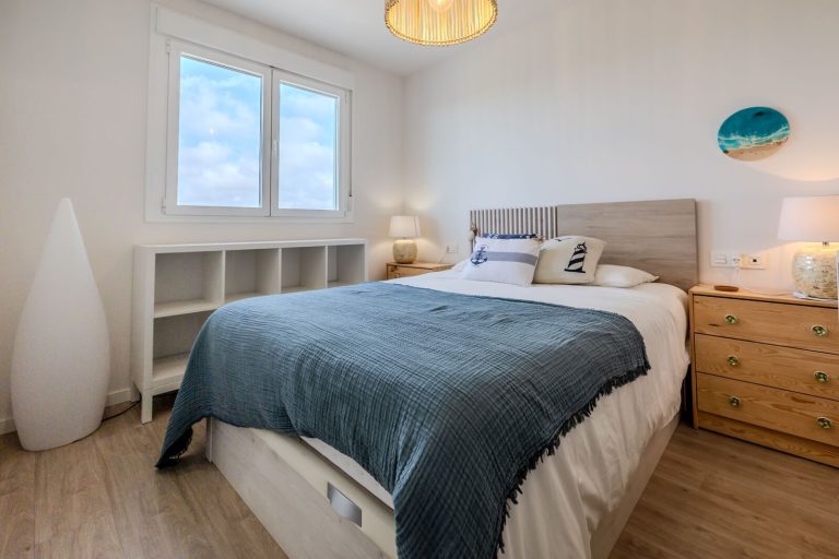 f8baba95b34704c49b065e8ad9ef16a9 - 8