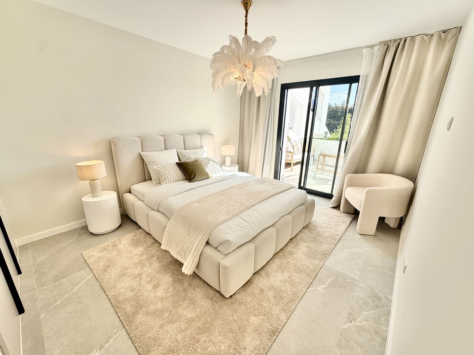 f919c2e01b195ff2c620658d66548837 - 13