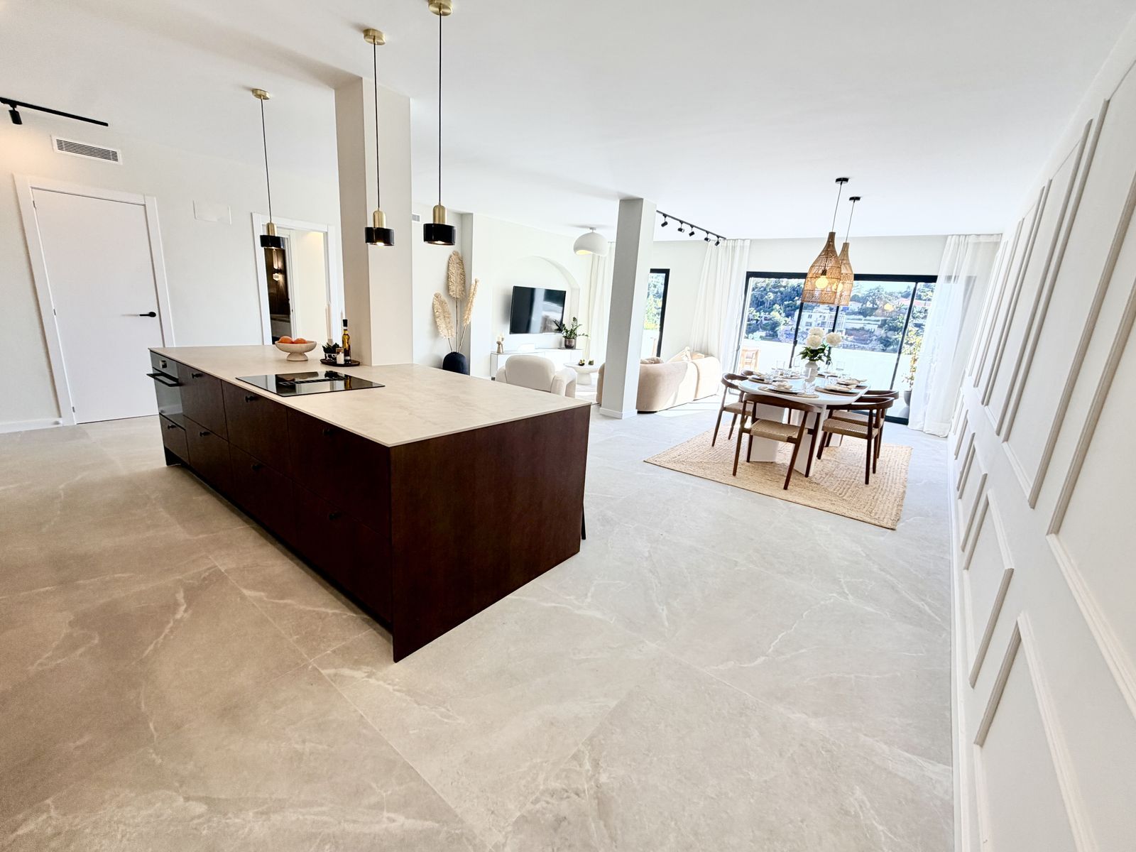 f919c2e01b195ff2c620658d66548837 - 16