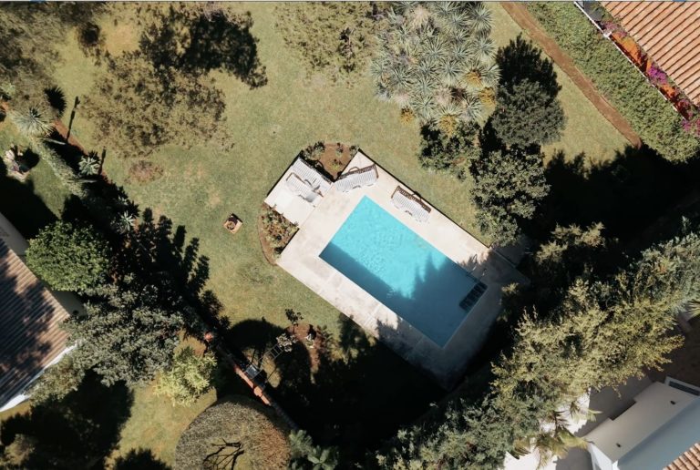 f9d58ee9a93962279874938a7897d9db - 15