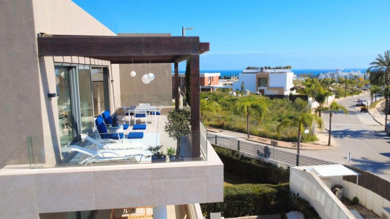 fb21c4ef38980ee6ae9e02bace8346dd - 13