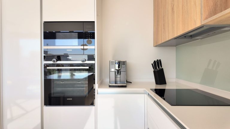 fb21c4ef38980ee6ae9e02bace8346dd - 5