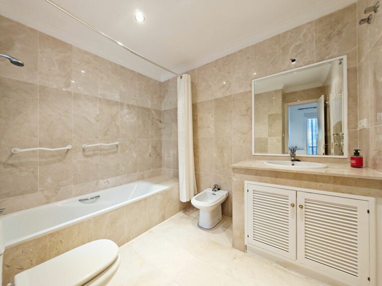 fb228128524876c5e768776239d60270 - 10