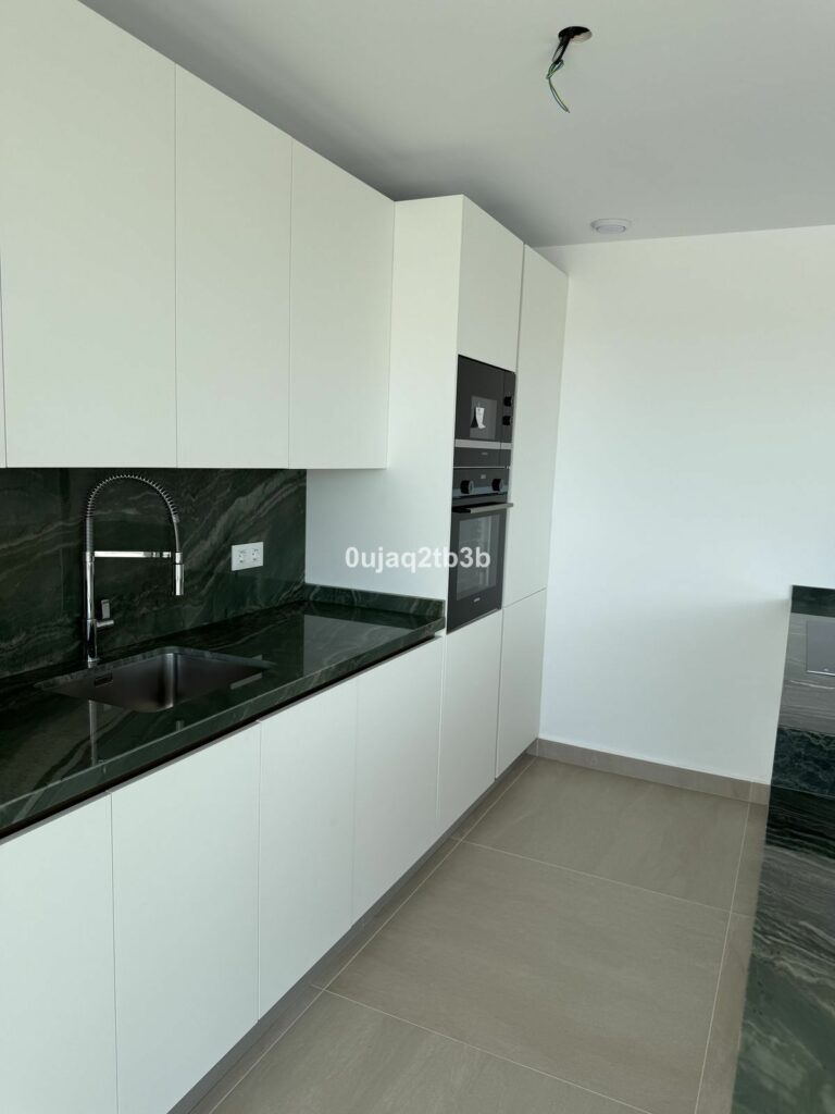 fc05f51ac811b0beff97399166325994 - 9