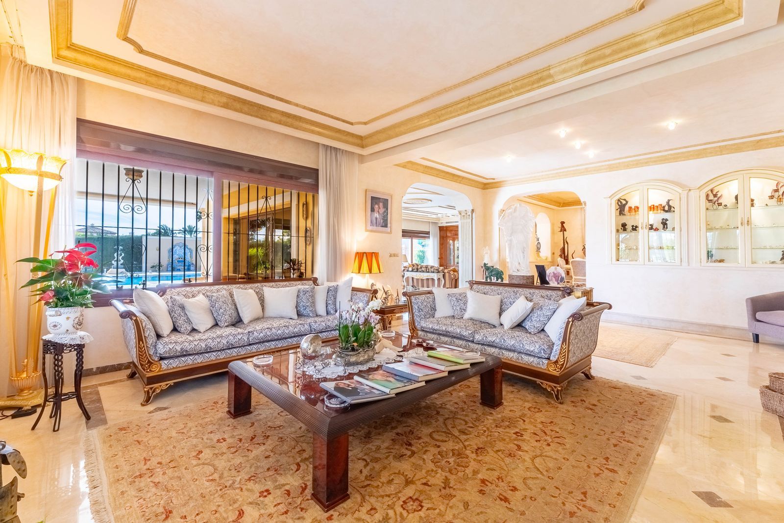 fc2d12409d2cf4e0acbf41c984866035 - 13