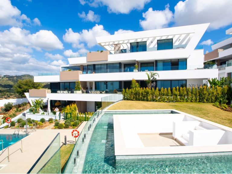 fc7563411adc7d7b1ee4e71313b256a9 - 1