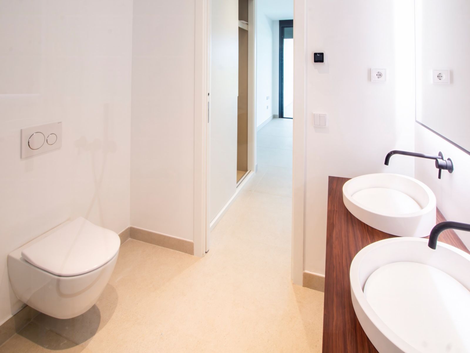 fc7563411adc7d7b1ee4e71313b256a9 - 10