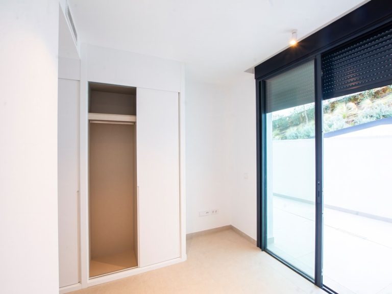 fc7563411adc7d7b1ee4e71313b256a9 - 11