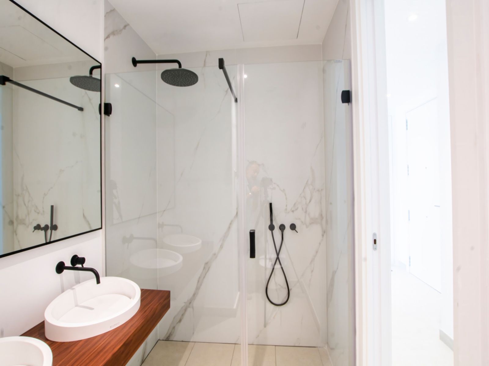 fc7563411adc7d7b1ee4e71313b256a9 - 13