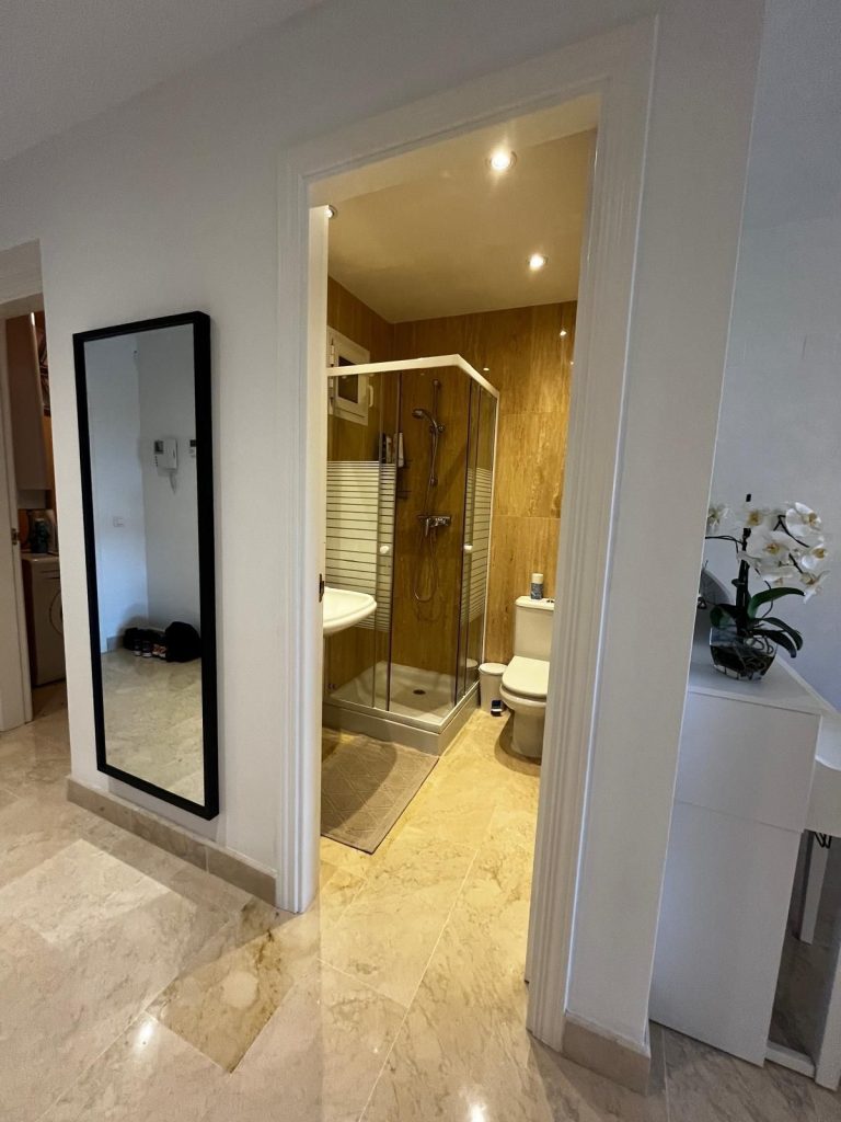 fcbc9a69f5912ce7ba7f6e9129891dda - 5