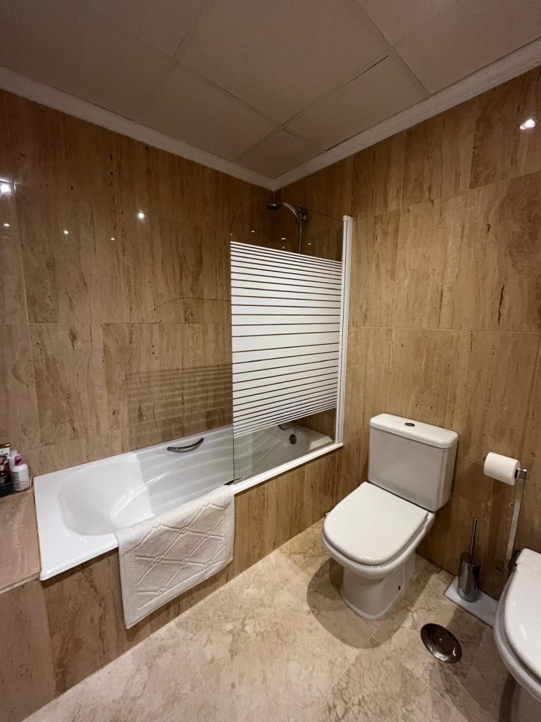 fcbc9a69f5912ce7ba7f6e9129891dda - 7