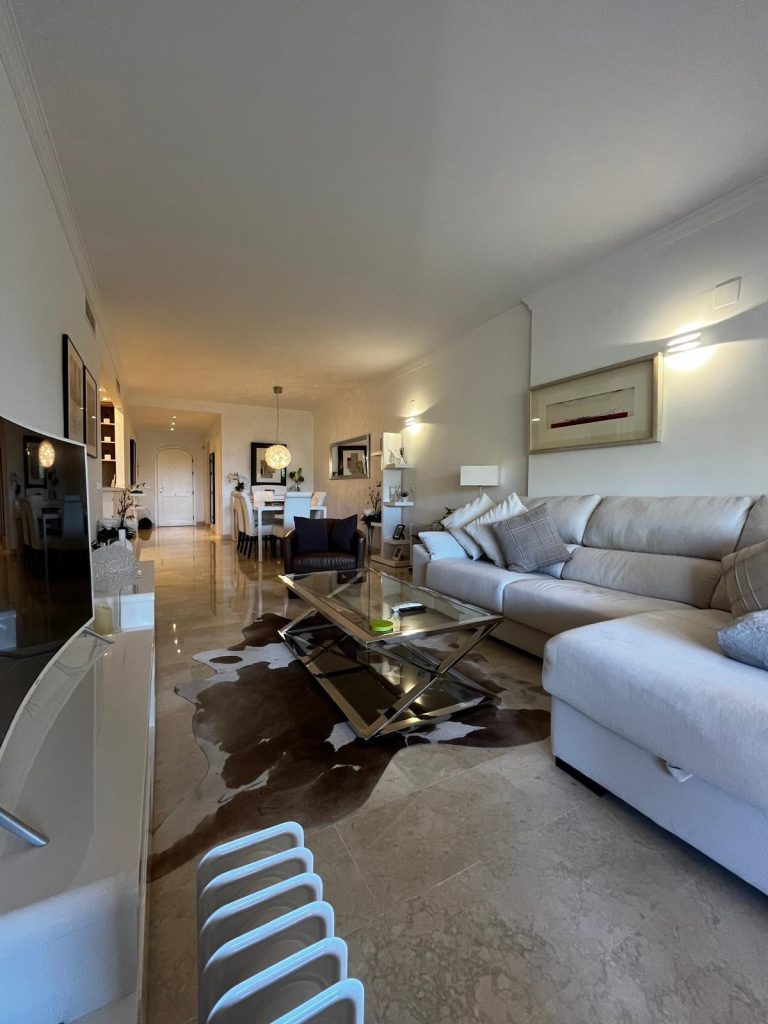 fcbc9a69f5912ce7ba7f6e9129891dda - 9