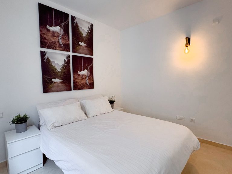 fd050d2aeaf92e2762f87c28de3e6b17 - 13