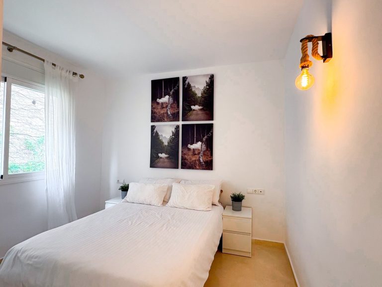 fd050d2aeaf92e2762f87c28de3e6b17 - 14