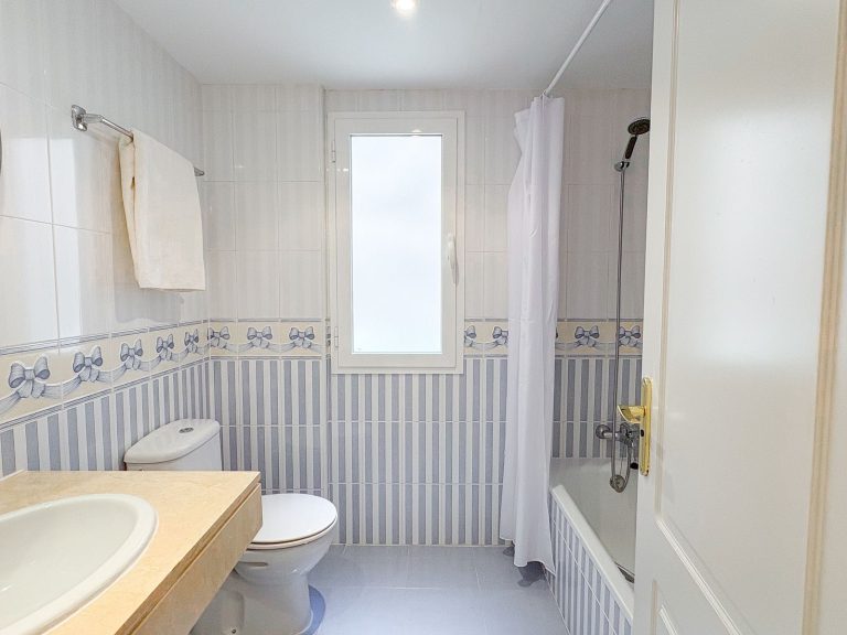 fd050d2aeaf92e2762f87c28de3e6b17 - 15