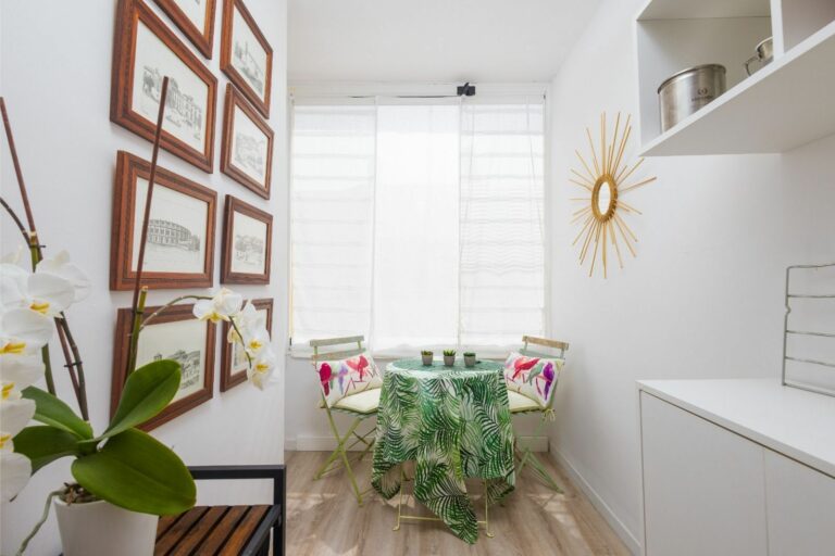 fd18129bdb202b4f963f22d5ad8ef1d1 - 11