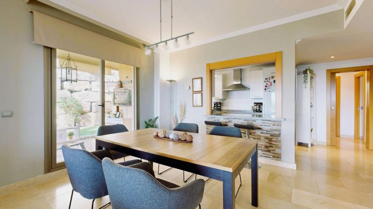 ff1509afa4978fc7030cf22d13fd8072 - 8