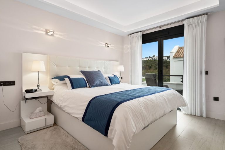 0081610ed5999a722b67e7597e21e1a2 - 14