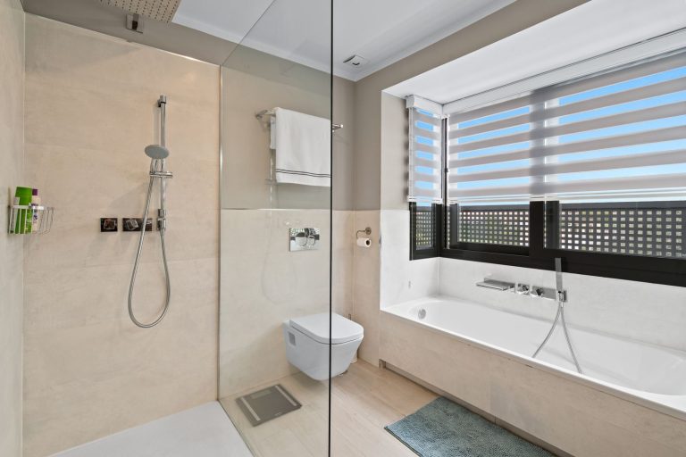 0081610ed5999a722b67e7597e21e1a2 - 15