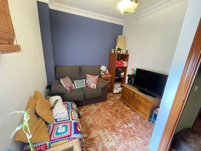 00c5a69f933e4ebb4b9b17d09eee6853 - 7