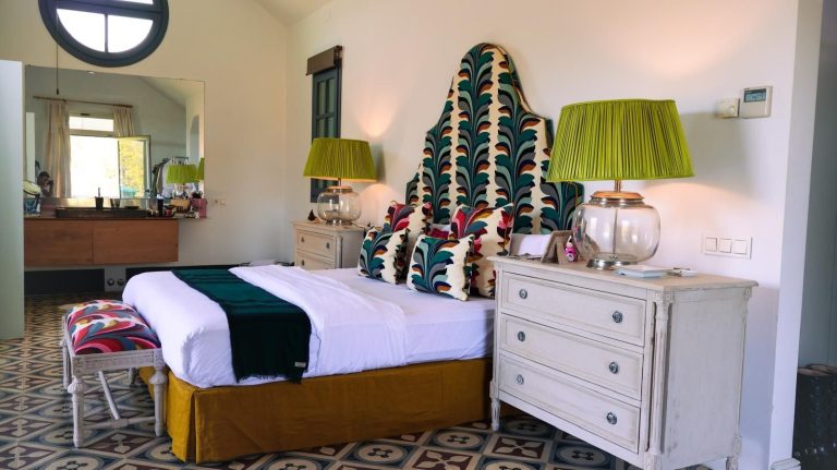 033fd3b97bbc0840ce22e187899651a0 - 13