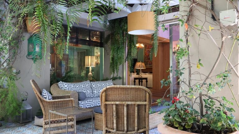 033fd3b97bbc0840ce22e187899651a0 - 4